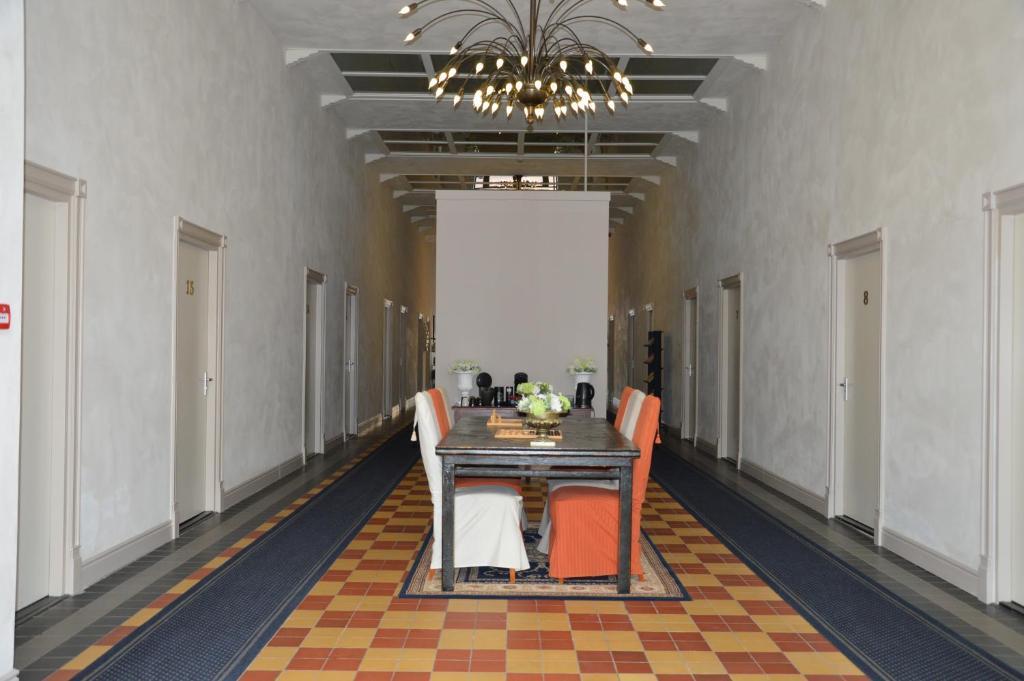 Hotel Aan De Singel เดลฟ์เซลจ์ ภายนอก รูปภาพ